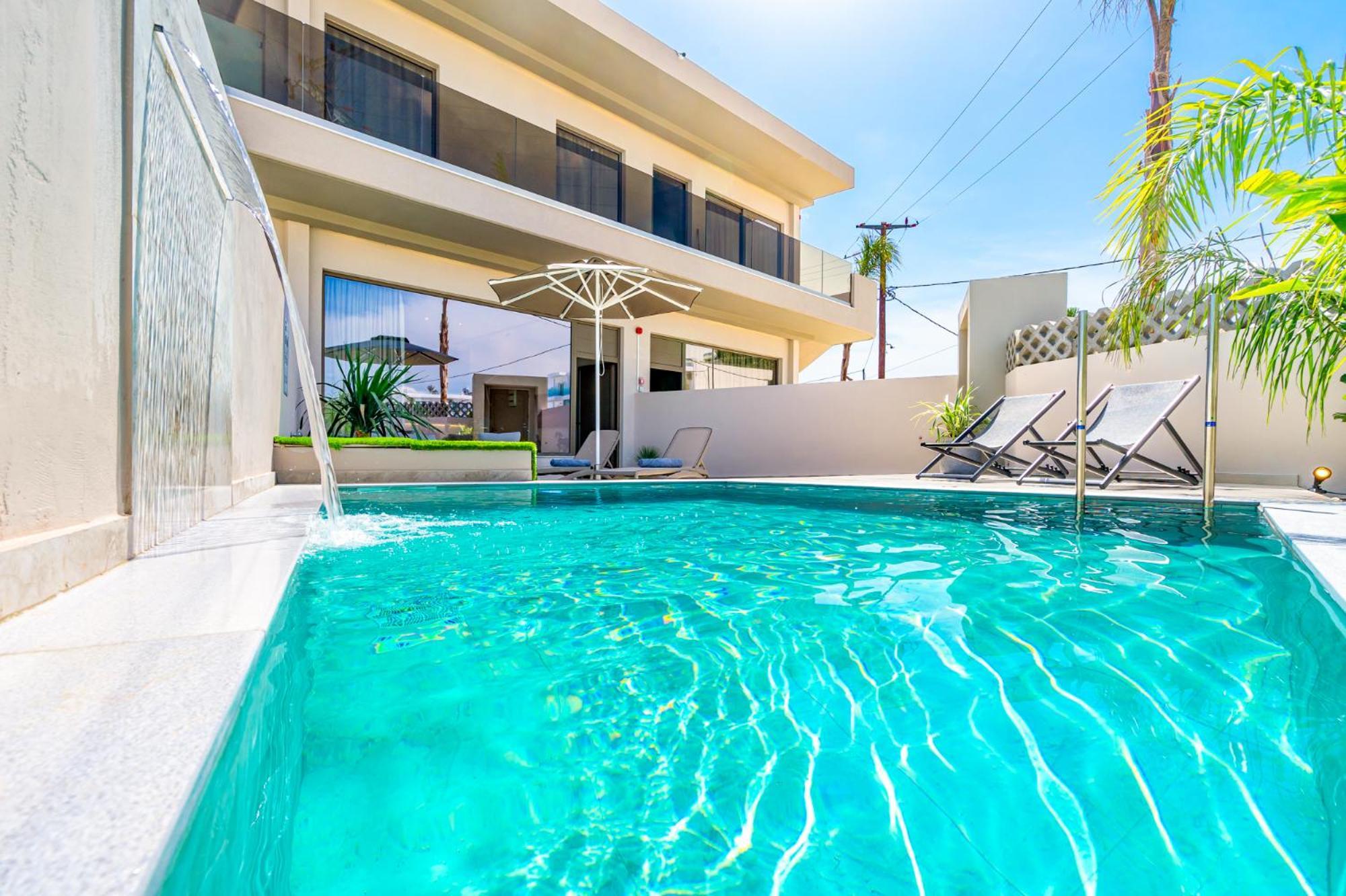 Pathos Seaside Suites Faliraki Oda fotoğraf